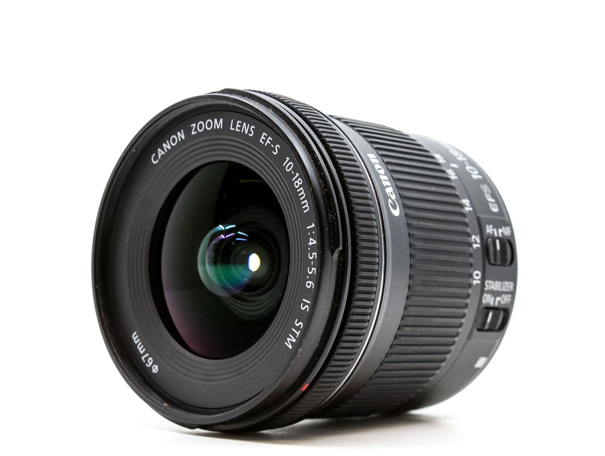 Canon EF-S 10-18mm f/4.5-5.6 IS STM - segunda mano - excelente estado - detalle 2 de 3 - SKU 3785868 - Camera Market