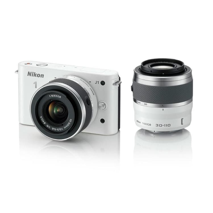 1 J1 - White + Nikkor Nikkor 1 10-30 mm f/3.5-5.6 + 30-110 mm f/3.8-5.6 f/3.5-5.6 + f/3.8-5.6