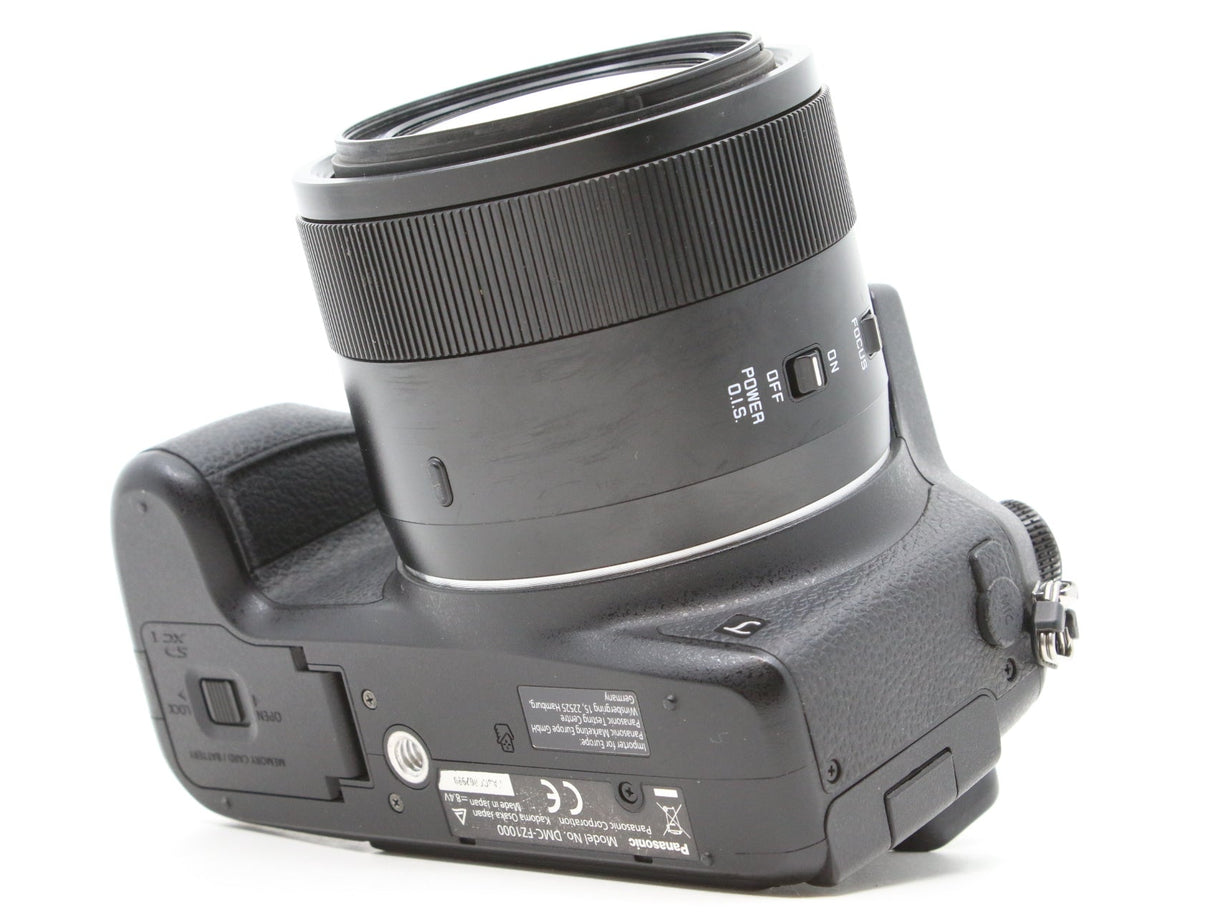 Panasonic Lumix DMC-FZ1000 - segunda mano - excelente estado - detalle 2 de 4 - SKU 3784521 - Camera Market