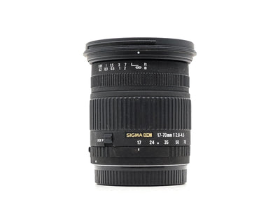 Sigma 17-70mm f/2.8-4.5 DC Macro - Canon EF-S Aansluiting