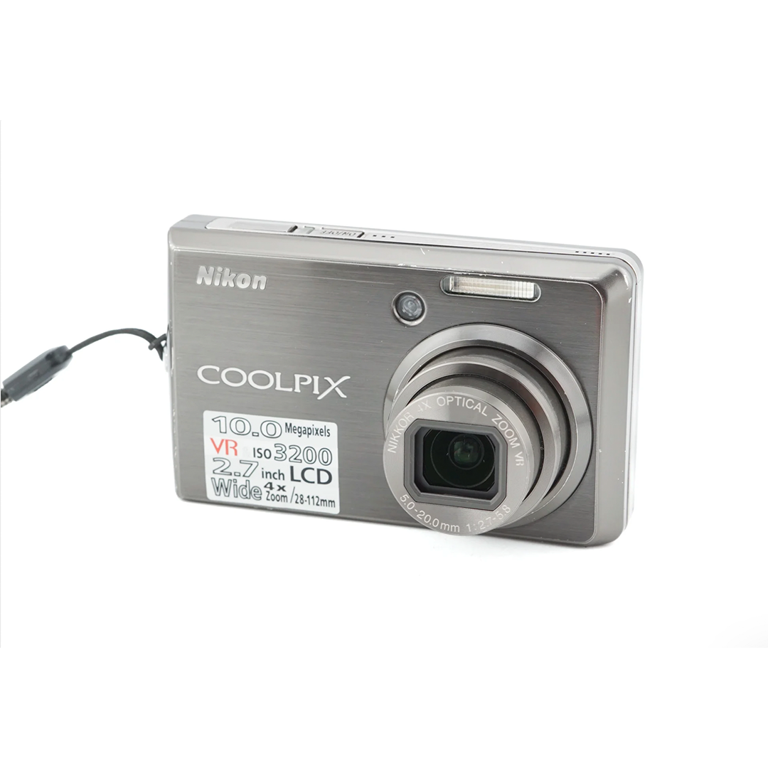 Nikon Coolpix s600 - Digital Vintage Analog Camera (Digicam)