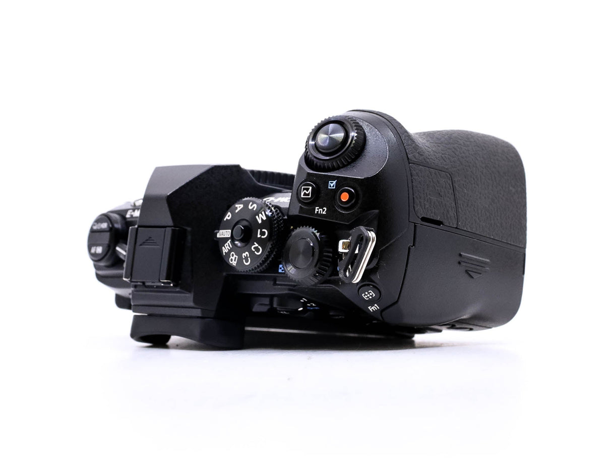 Olympus OM-D E-M1 Mark II - segunda mano - excelente estado - detalle 3 de 4 - SKU 3690907 - Camera Market