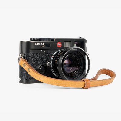 Berlin #203 - Camera riem van getand leer