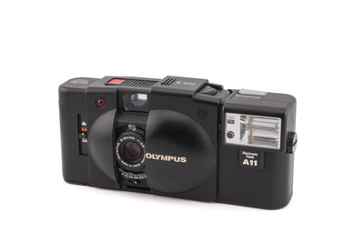 Olympus XA2 + A11 Elektronische Flitser