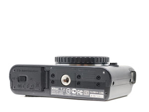 Nikon 1 J1 - segunda mano - excelente estado - detalle 2 de 4 - SKU 3675341 - Camera Market