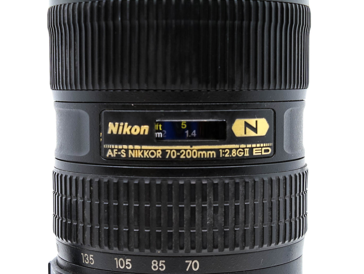 Nikon AF-S Nikkor 70-200mm f/2.8G ED VR II