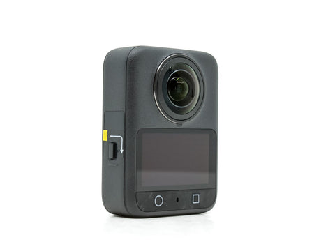 DJI Osmo 360 Adventure Combo