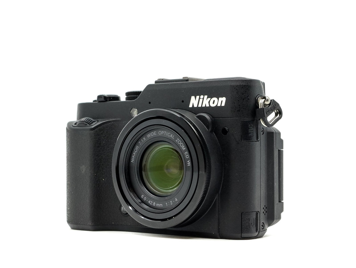 Nikon Coolpix P7800 · hoofdafbeelding