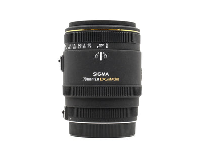 Sigma 70mm f/2.8 EX DG Macro - Geschikt voor Canon EF
