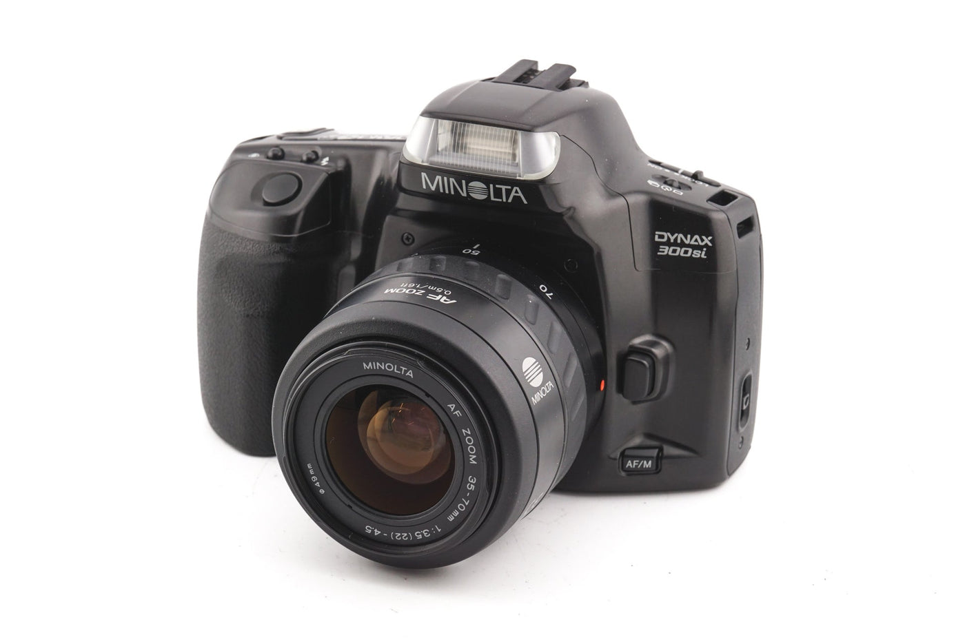 Minolta Dynax 300si + 35-70mm f3.5-4.5 AF Lens · main image