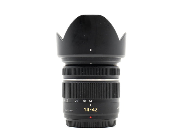 Panasonic Lumix G Vario 14-42mm f/3.5-5.6 ASPH Mega O.I.S. - segunda mano - excelente estado - foto principal - SKU 3781584 -