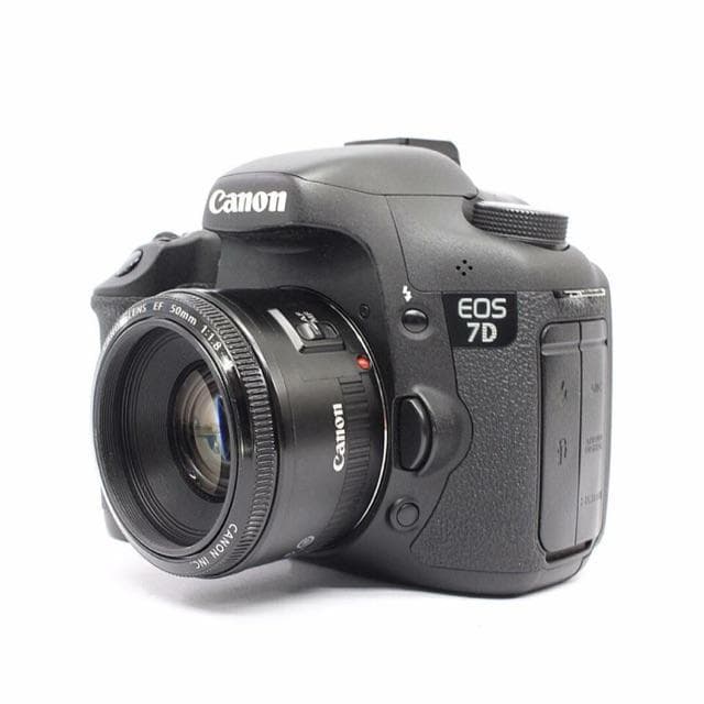 Reflex EOS 7D - Zwart + Canon EF 50mm f/1.8 II f/1.8 · hoofdafbeelding