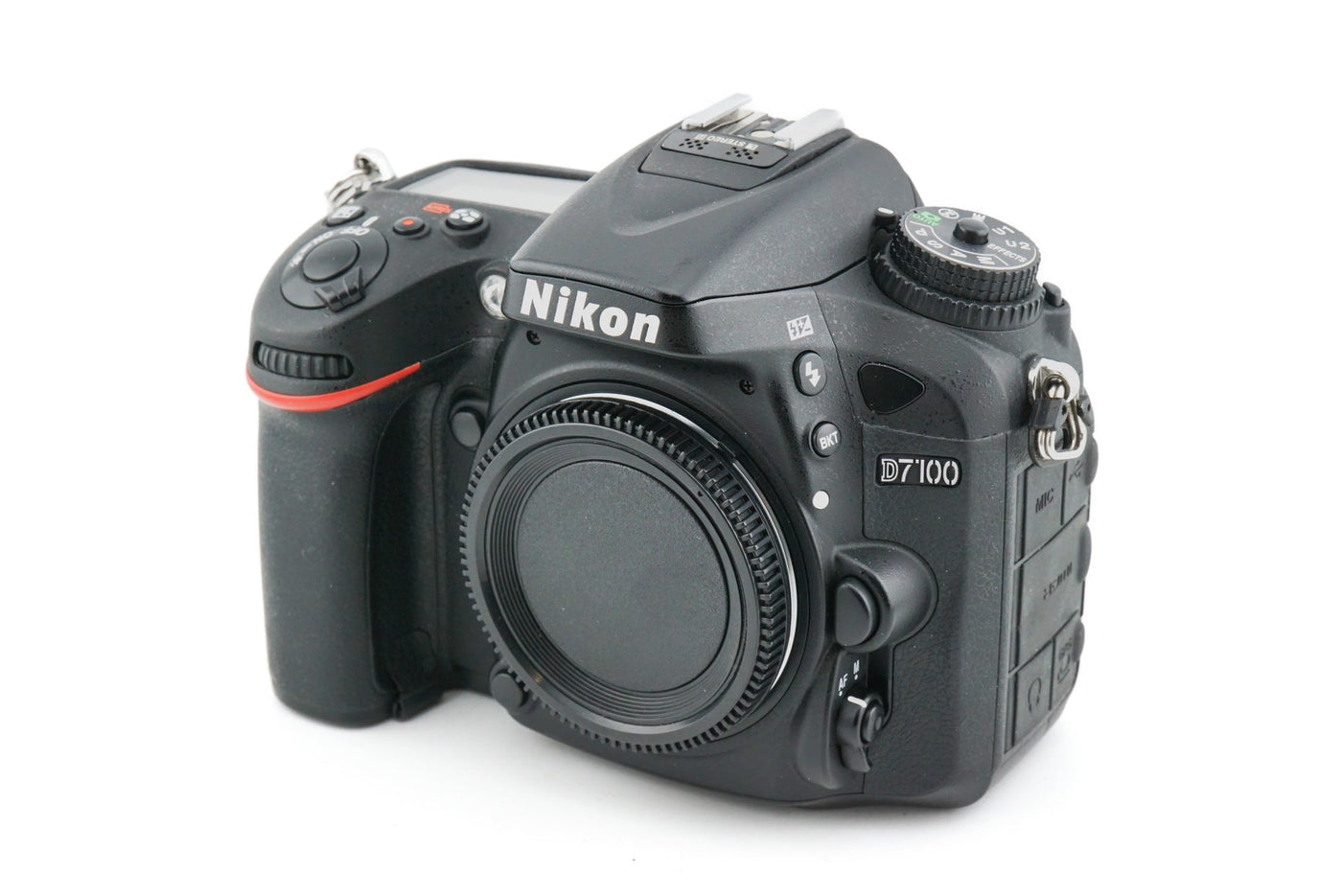 Nikon D7100 (Body)  · main image