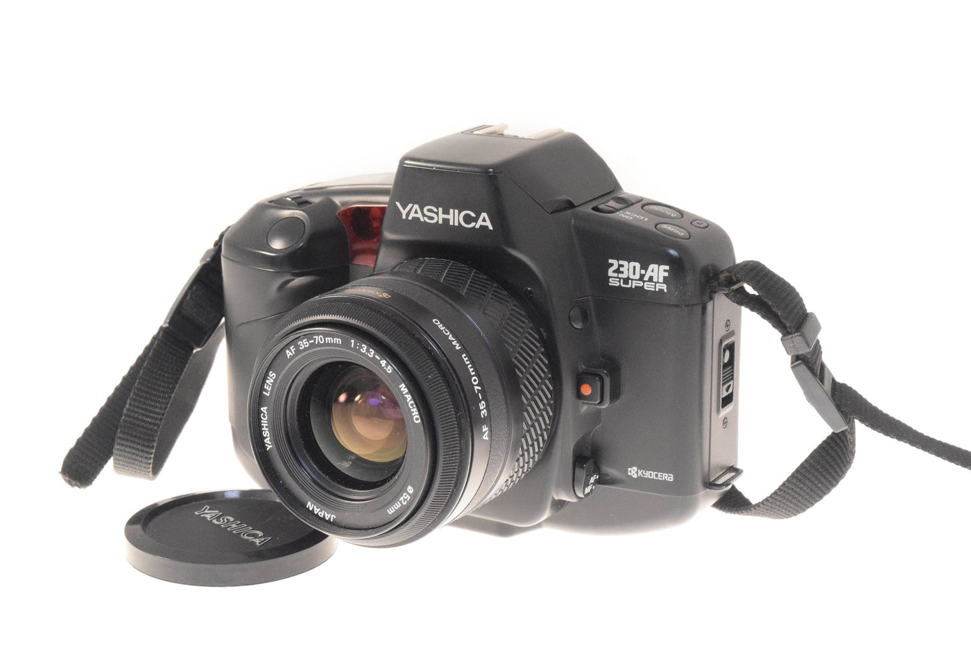 Yashica 230-AF + 35-70mm f3.3-4.5 AF Macro Lens · hoofdafbeelding