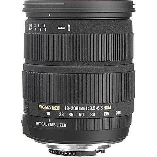 Sigma Nikon EF 18-200mm f/3.5-6.3 Lenzen · hoofdafbeelding
