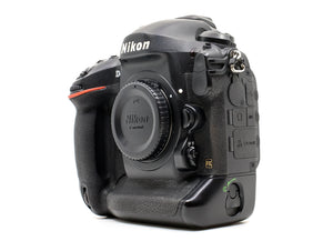 Nikon D4