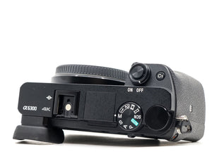 Sony Alpha A6300 - segunda mano - excelente estado - detalle 3 de 4 - SKU 3810057 - Camera Market