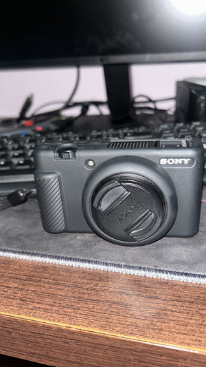 SonyZv 1f11561575-c26d-4c00-9a16-5117ffd18d2e