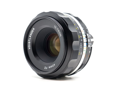 Voigtlander Ultron 40mm f/2 SL IIs - Nikon Mount