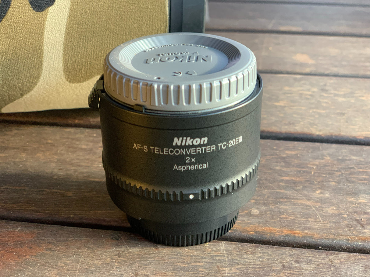 NikonObjetivo AF-S Nikkor 300 mm 1:2.8 GII Ef6eb86ba-3af3-4571-b99e-7bc162b63238