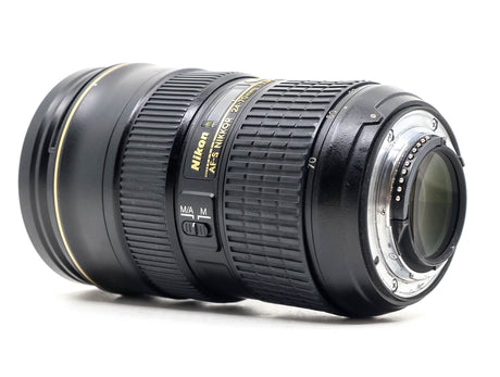 Nikon AF-S Nikkor 24-70mm f/2.8G IF-ED - segunda mano - excelente estado - detalle 3 de 3 - SKU 3781682 - Camera Market