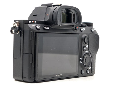 Sony Alpha A7R III - segunda mano - excelente estado - detalle 2 de 4 - SKU 3797018 - Camera Market
