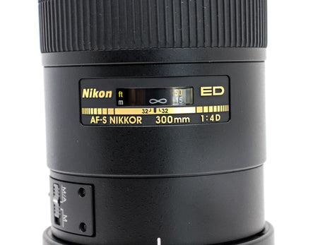 Nikon AF-S Nikkor 300mm f/4 D IF-ED Lens