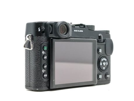 Fujifilm X10 - segunda mano - excelente estado - detalle 4 de 4 - SKU 3712239 - Camera Market