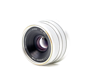 7Artisans 25mm f/1.8 - Micro Four Thirds Fit - segunda mano - excelente estado - detalle 2 de 3 - SKU 3794086 - Camera Market