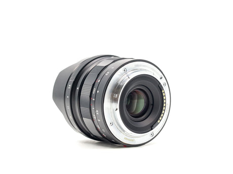 Voigtlander Ultra Wide Heliar 12mm f/5.6 III - Sony E Mount