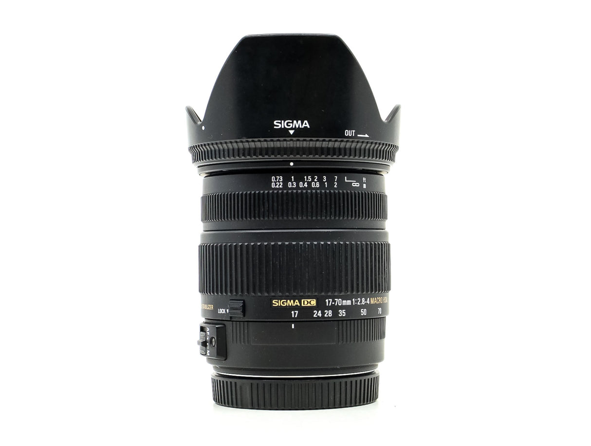 Sigma 17-70mm f/2.8-4 DC Macro OS HSM - Canon EF-S Fit