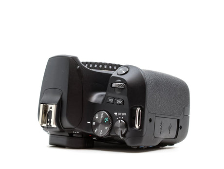 Canon EOS 250D - segunda mano - excelente estado - detalle 4 de 4 - SKU 3790259 - Camera Market