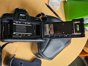 NikonF707cd39b5a-dd4e-4704-8323-ecca05d2e37f