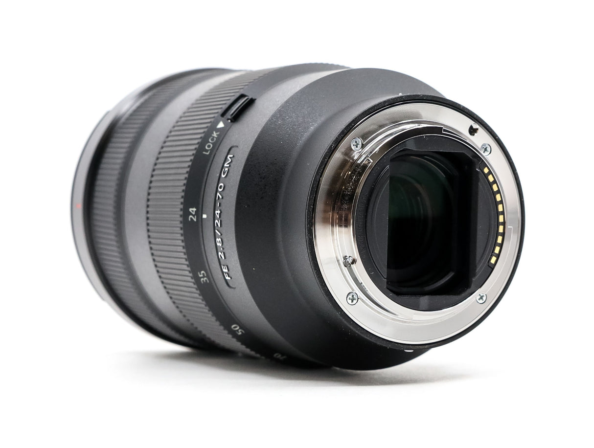 Sony FE 24-70mm f/2.8 GM