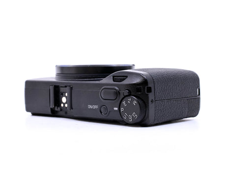 Ricoh GR IIIx - segunda mano - excelente estado - detalle 3 de 4 - SKU 3778918 - Camera Market