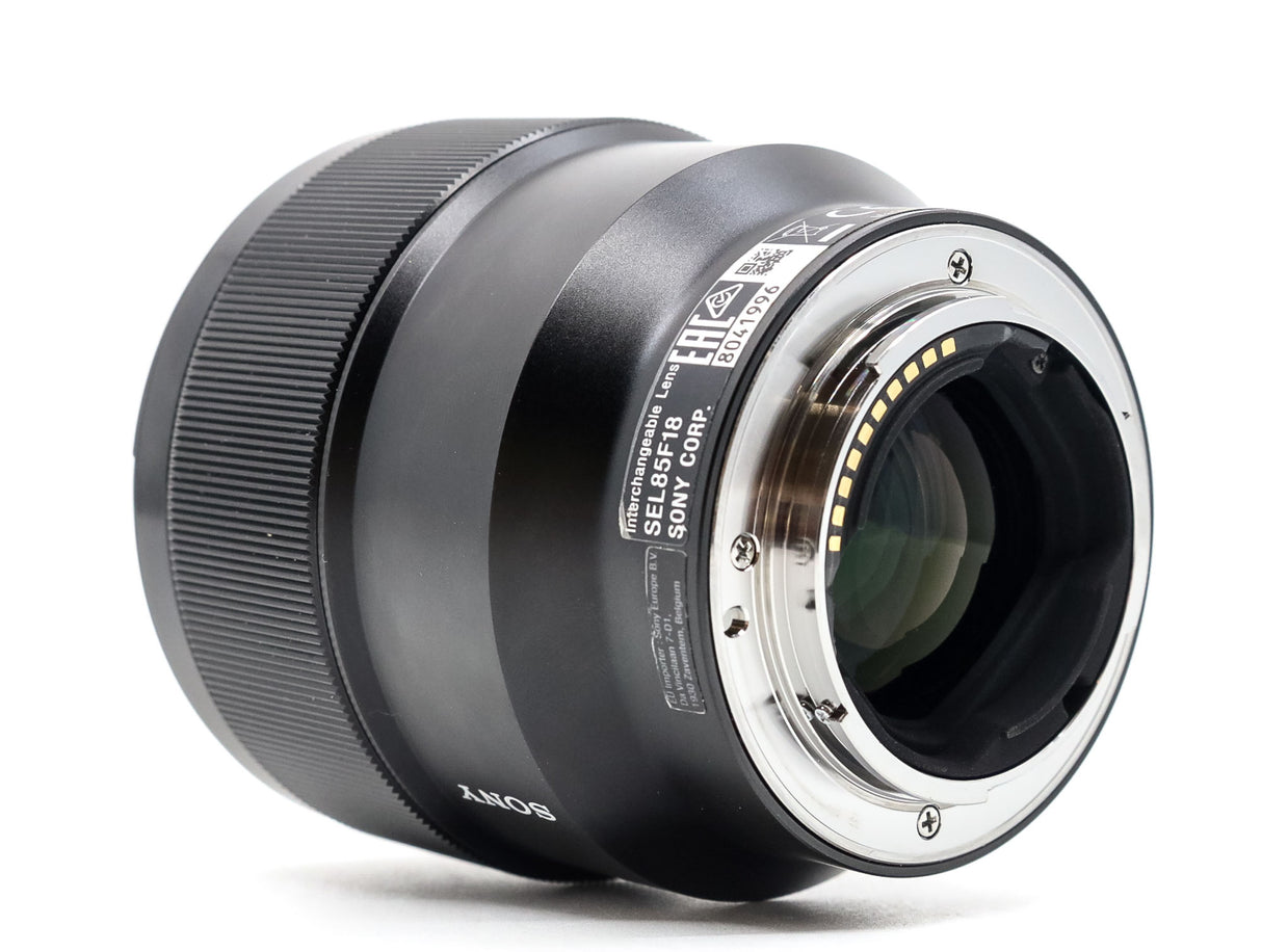 Sony FE 85mm f/1.8