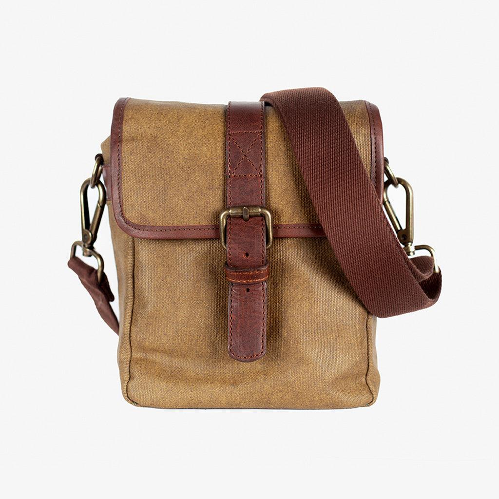 Berlijnse Olijfgroene Waxed Canvas Cameratas · main image