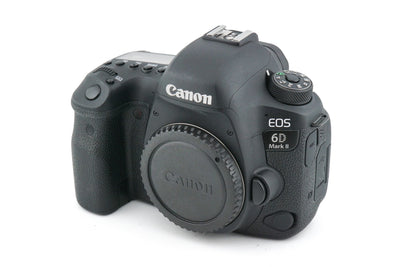 Canon EOS 6D Mark II 