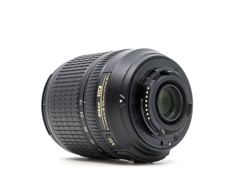 Nikon AF-S DX Nikkor 18-105mm f/3.5-5.6G ED VR - segunda mano - excelente estado - detalle 2 de 6 - SKU 3781560 - Camera Mark