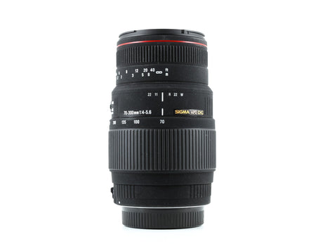 Sigma 70-300mm f/4-5.6 APO DG Macro - Sigma SA Mount
