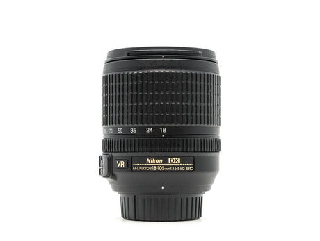 Nikon AF-S DX Nikkor 18-105mm f/3.5-5.6G ED VR - segunda mano - excelente estado - detalle 5 de 6 - SKU 3781560 - Camera Mark