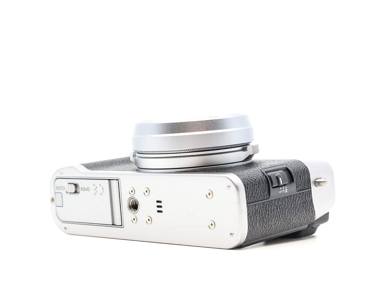 Fujifilm X100F