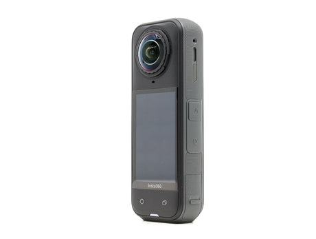 Insta360 X5