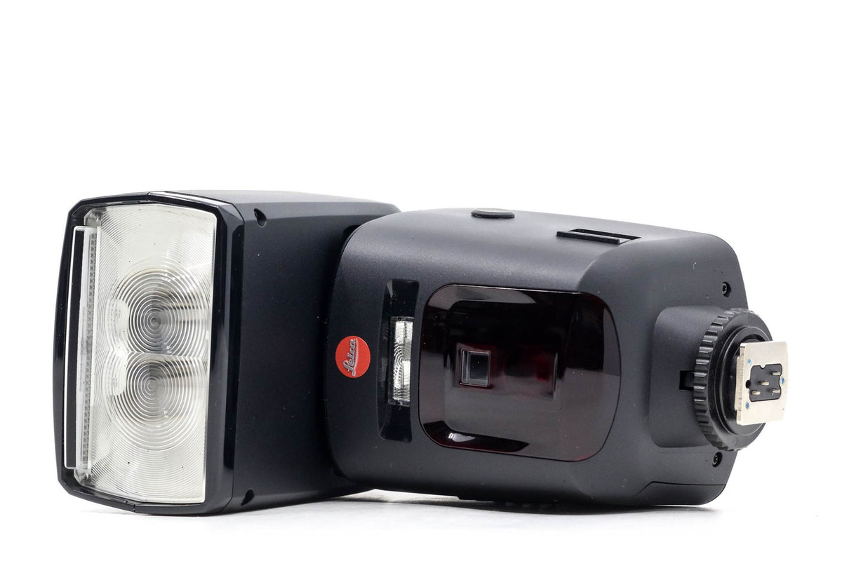Leica SF 64 Flash · hoofdafbeelding