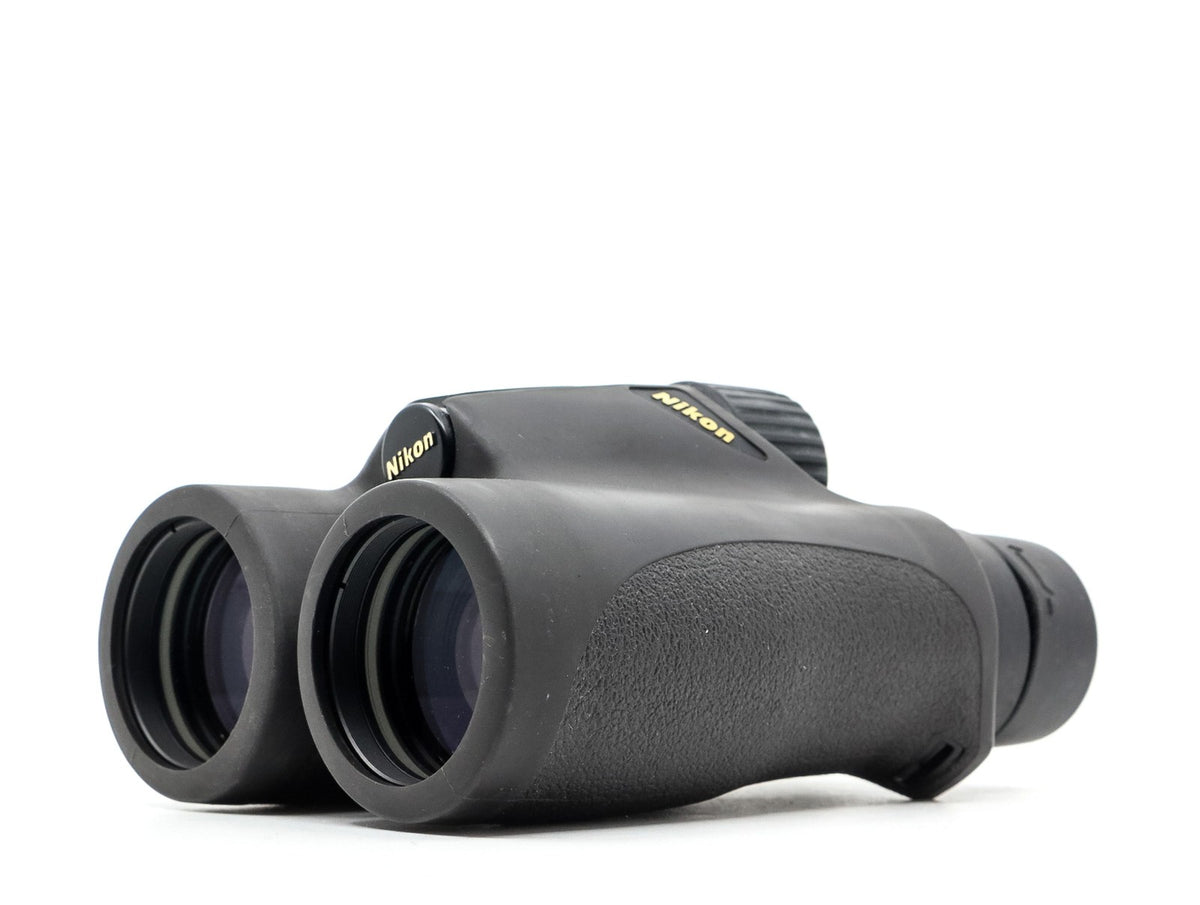 Nikon 8x42 HG L DCF Binoculars · hoofdafbeelding