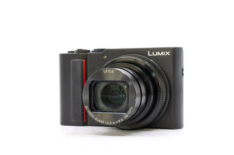 Panasonic Lumix DC-ZS200