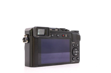 Panasonic Lumix DC-ZS200