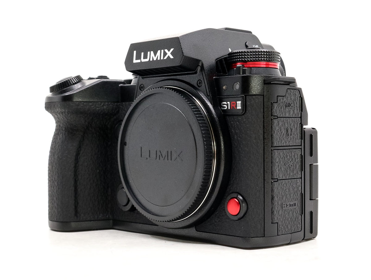 Panasonic Lumix S1R II · hoofdafbeelding