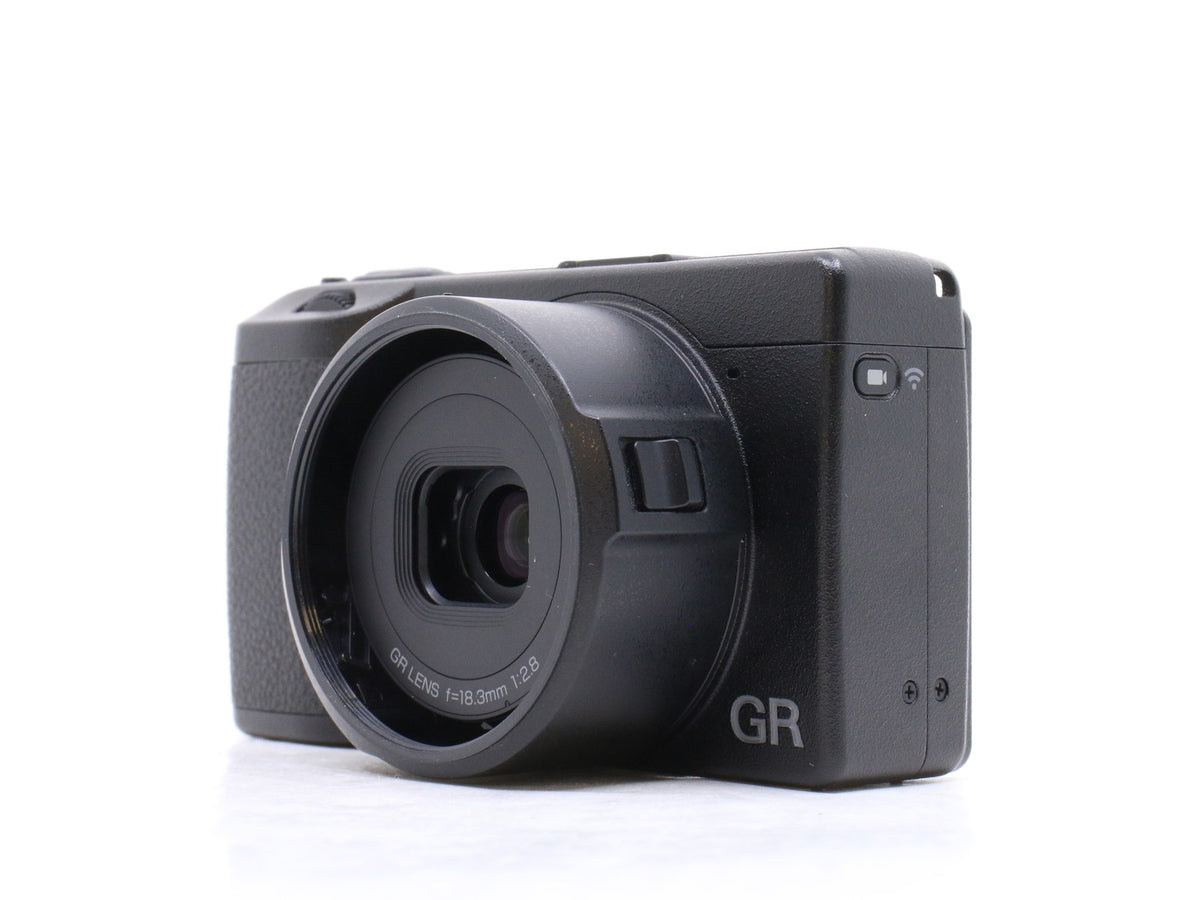 Ricoh GR III HDF · hoofdafbeelding