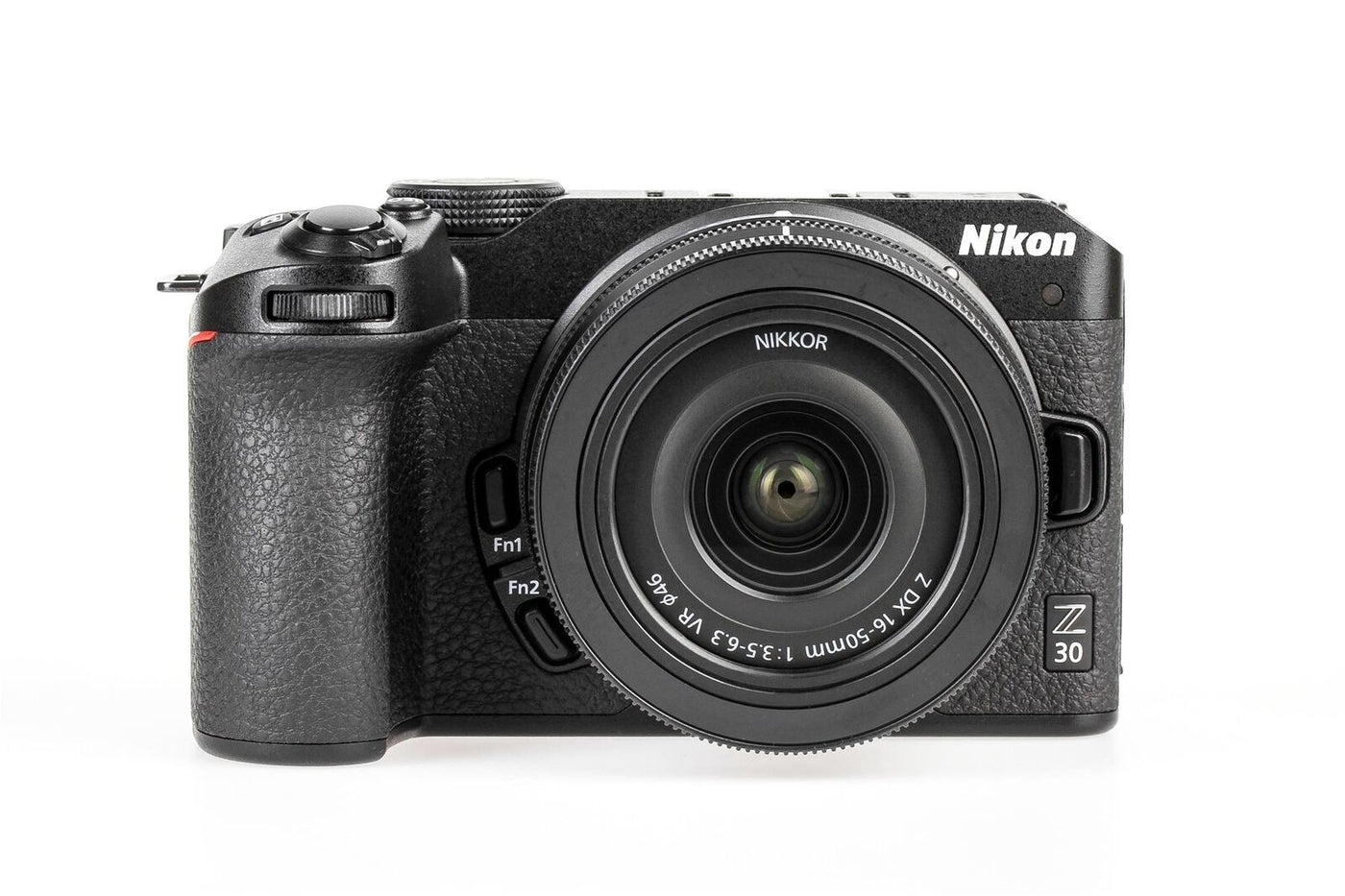 Nikon Z30 met NIKKOR Z DX 16-50/3,5-6,3 VR lens · hoofdafbeelding
